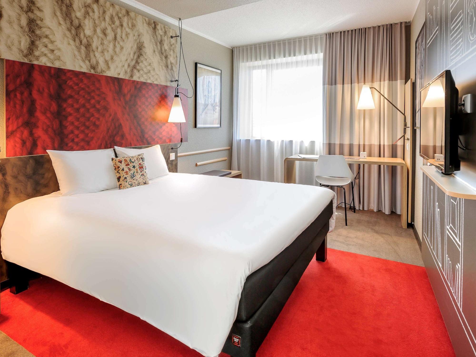 Ibis Nuernberg City Am Plaerrer מראה חיצוני תמונה